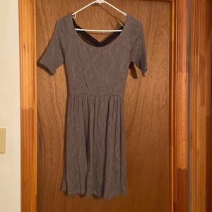 Gray sweater like sleeves dress. Scoop neck.